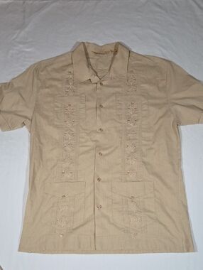 Havanera Co. Men's Guayabera Shirt Size XXL Embroidery and Four Patch Pockets